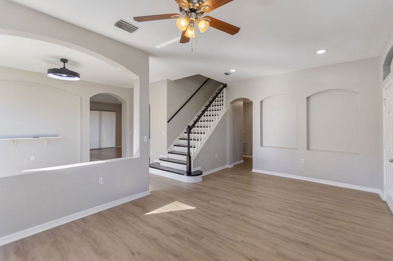 29704 Eagle Station Dr - Photo 4 of 34