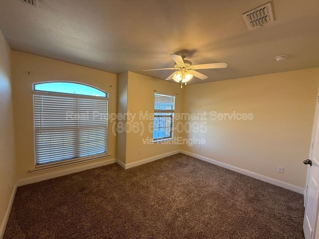 9708 Quitman Ave - Photo 7 of 10