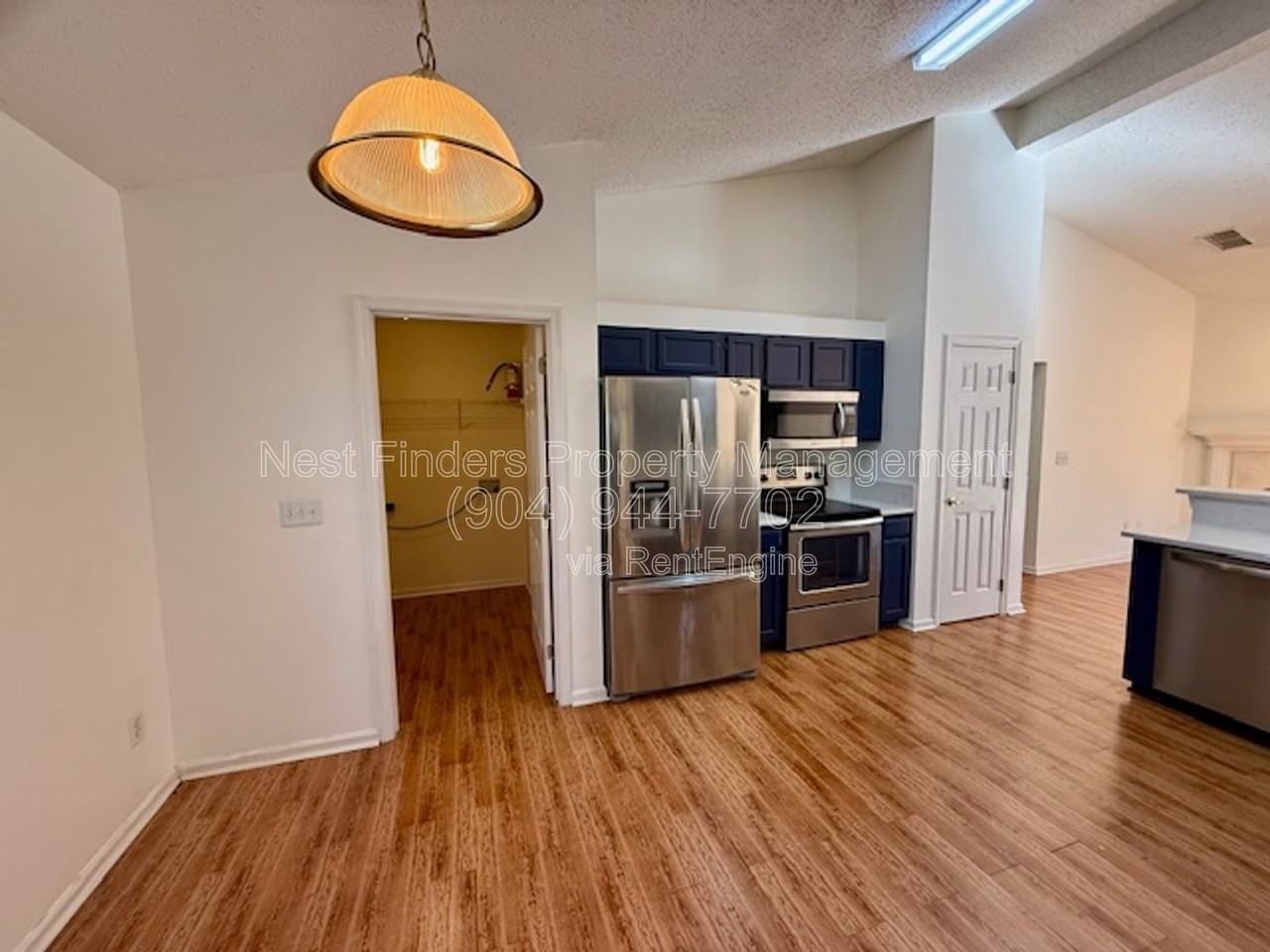 7698 Fawn Lake Dr S - Photo 6 of 33