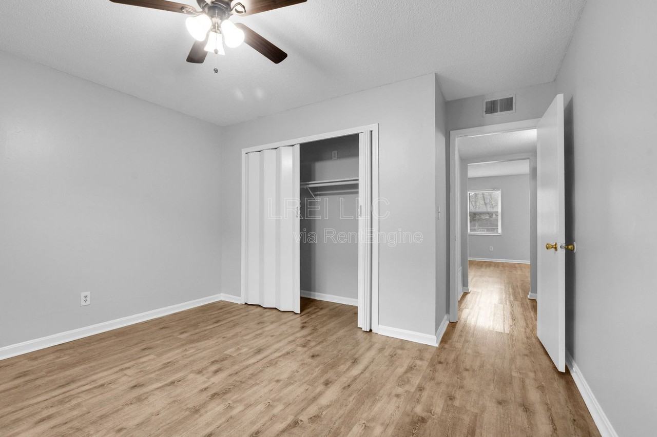 2518 Pennacook Rd #3 - Photo 5 of 9