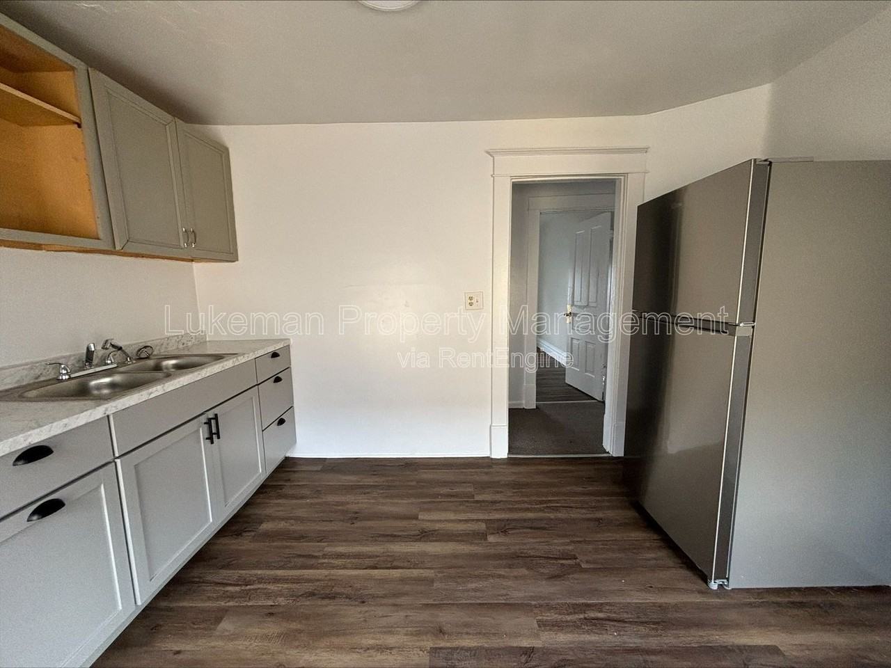 808 W Walnut St #2 - Photo 2 of 10