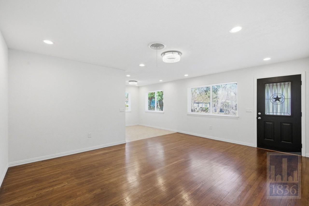 4405 Terrilance Dr - Photo 3 of 50