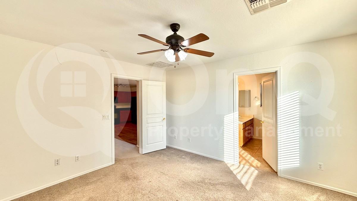 2671 E Cowboy Cove Trl - Photo 4 of 18