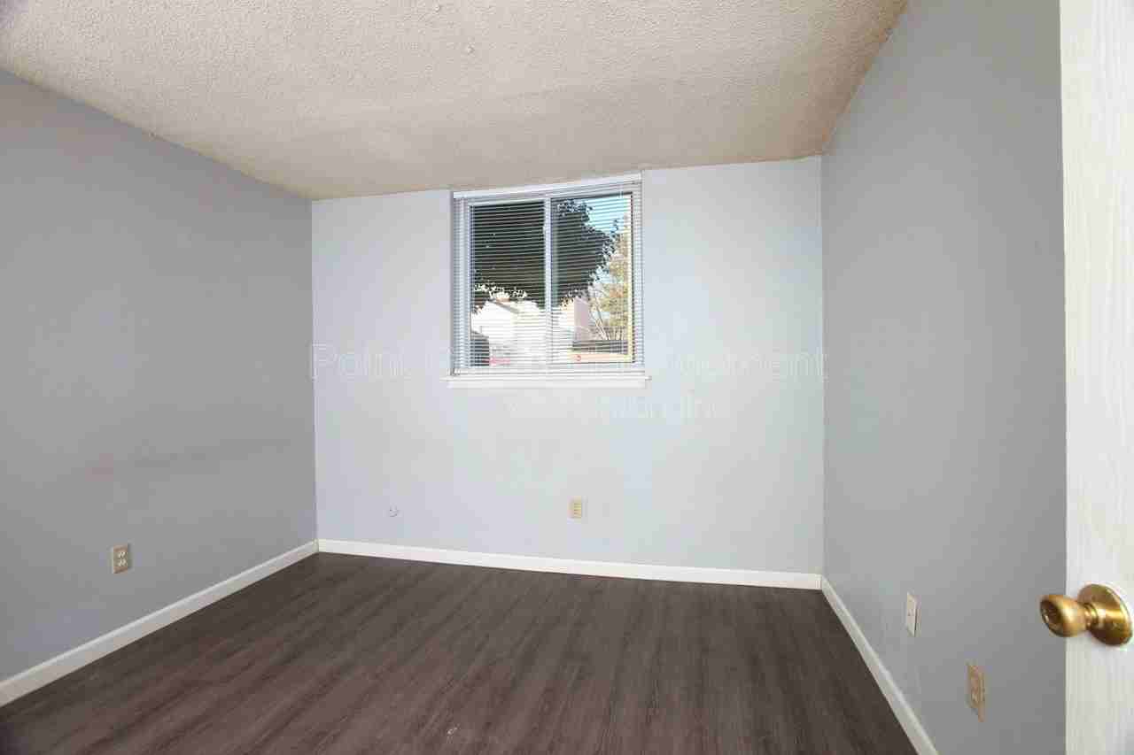 1212 S Longfellow St #211 - Photo 7 of 9