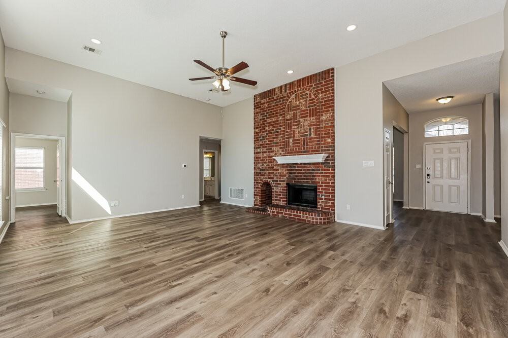 1217 Sutters Way - Photo 3 of 16