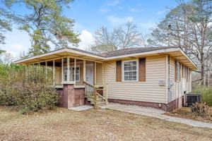 featured image of 1116 Hayes Rd