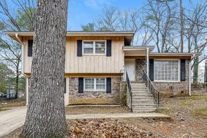 featured image of 1021 Dawn Dr