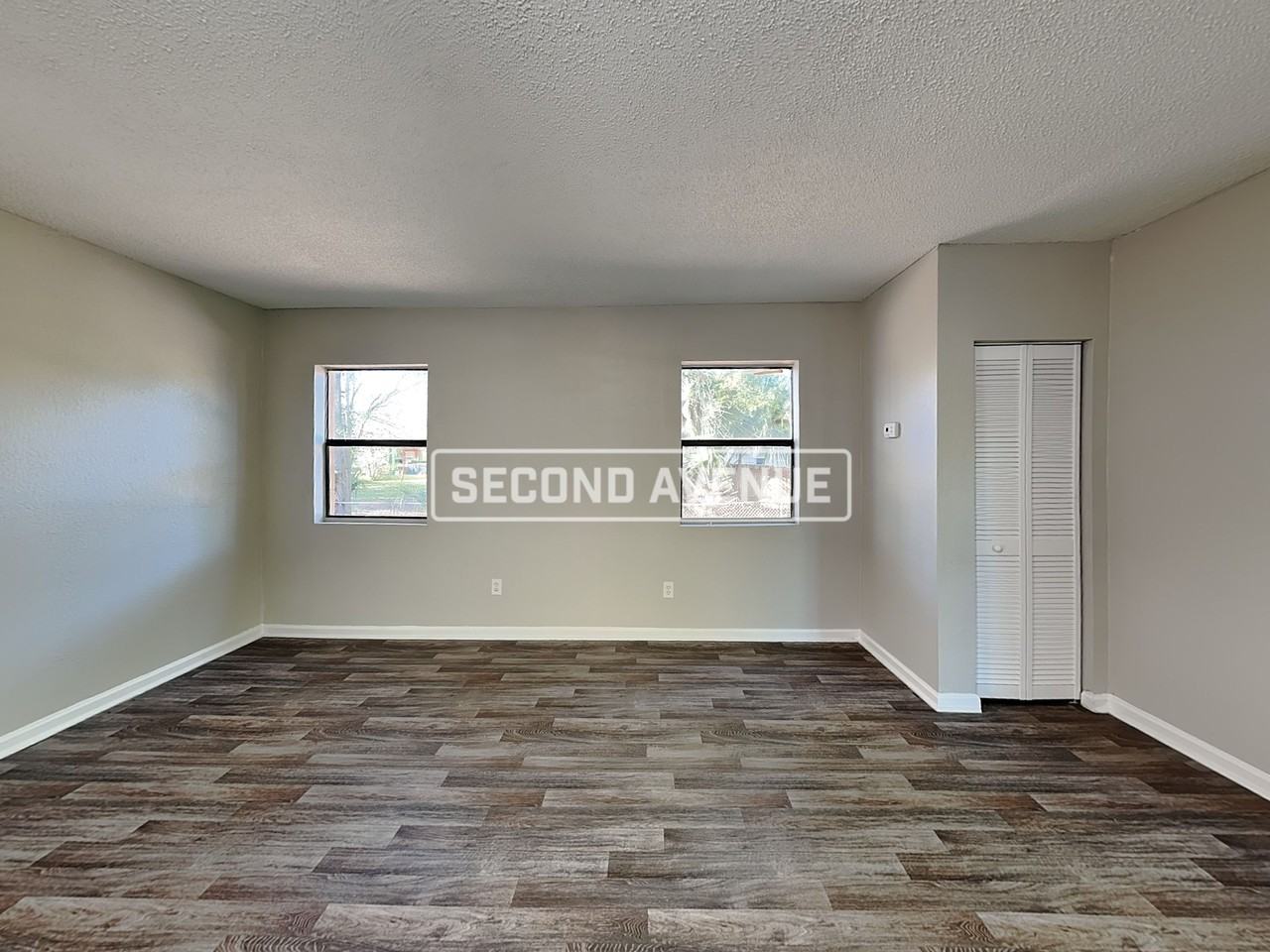 2727 W 45th St - Photo 6 of 21