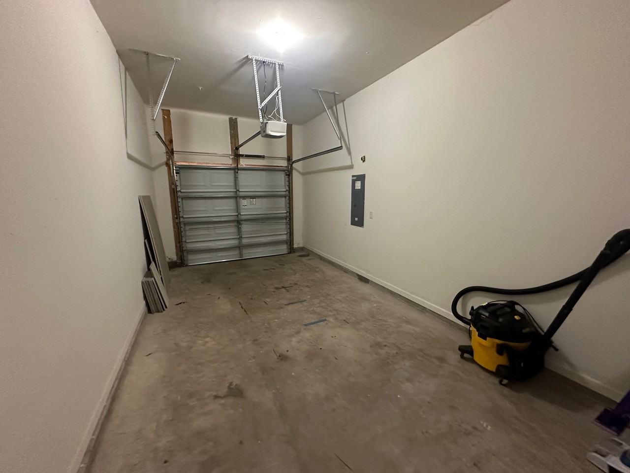 209 Larkin Pl #108 - Photo 2 of 20