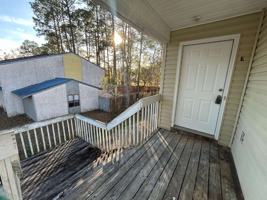 featured image of 903 Brett Dr Apt E #Apt E