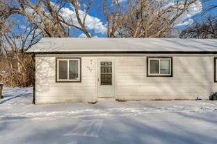 422 W Mahoney Dr - Photo 1 of 1