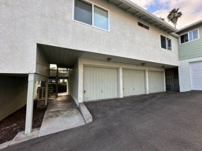 435 Stimson Ave Apt C - Photo 3 of 16