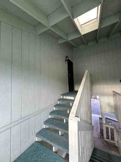 435 Stimson Ave Apt C - Photo 4 of 16