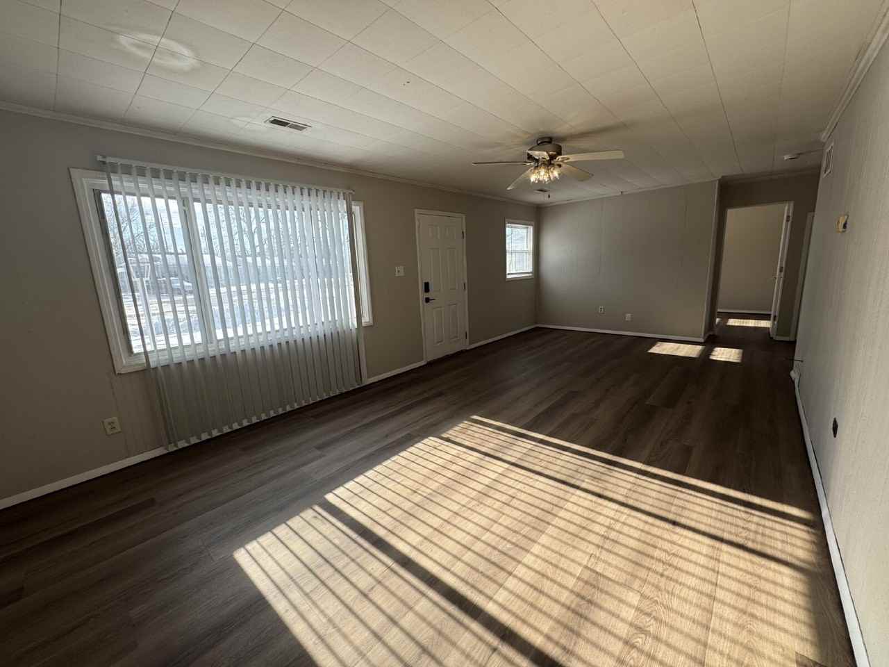 19 Fox Ct - Photo 6 of 14