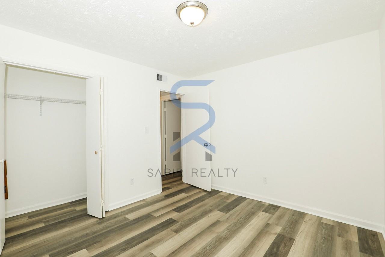 6682 Chupp Rd Apt B - Photo 5 of 14