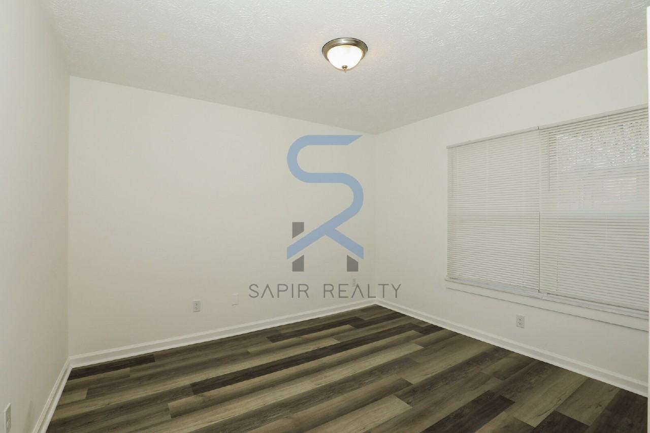 6682 Chupp Rd Apt B - Photo 6 of 14