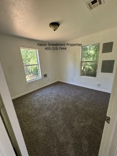 1431 Ne 29th St #14984953 - Photo 3 of 8