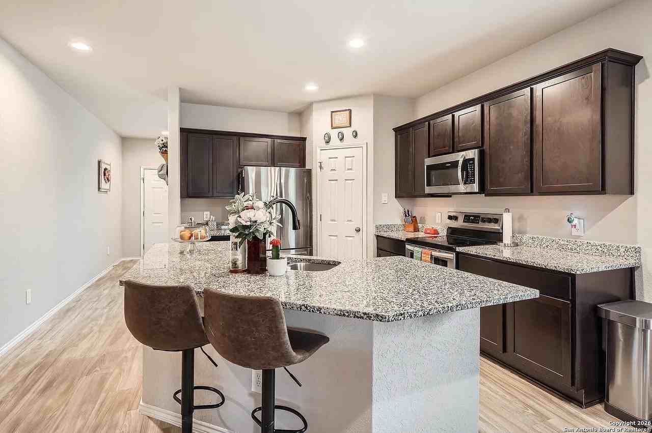 13039 Heathers Sun - Photo 2 of 16