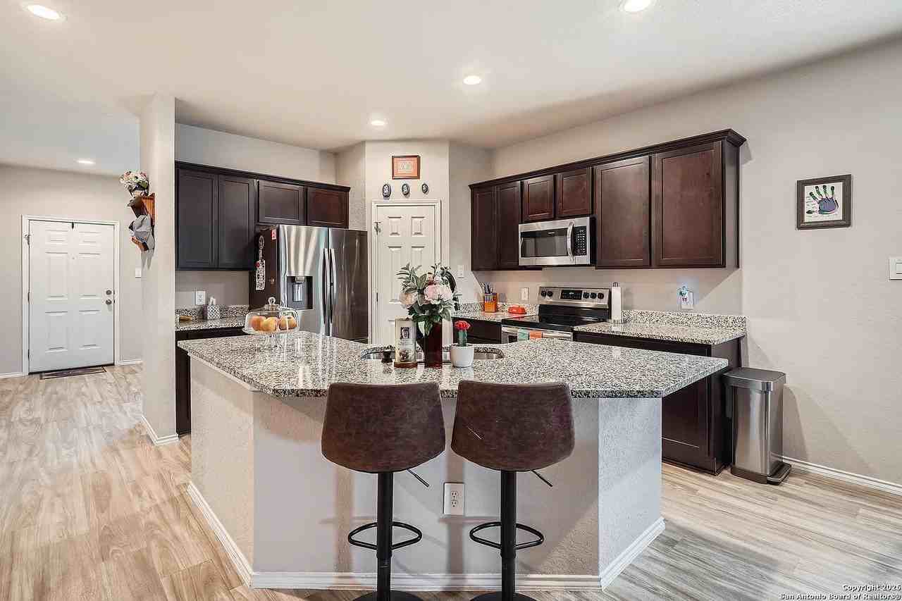 13039 Heathers Sun - Photo 3 of 16