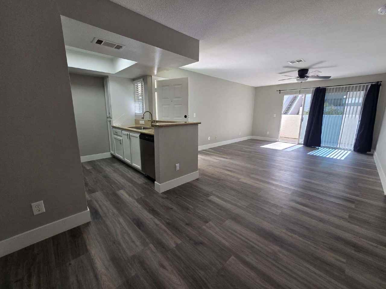 7100 Pirates Cove Rd #1042 - Photo 5 of 11