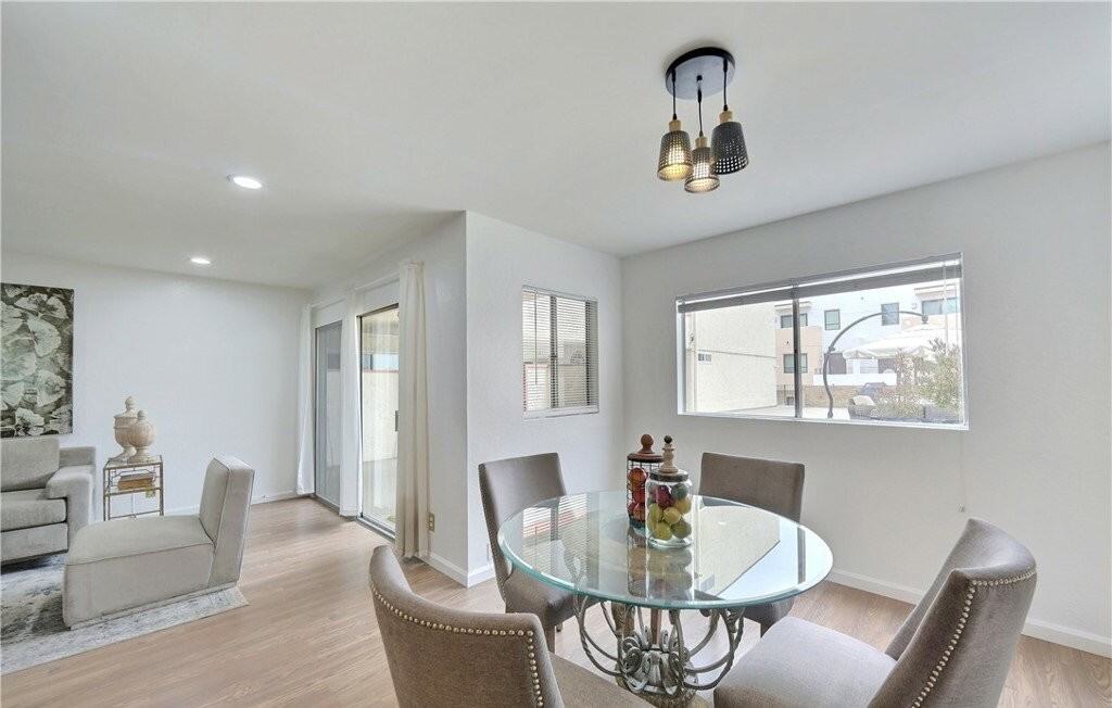 2444 E Del Mar Blvd - Photo 6 of 16