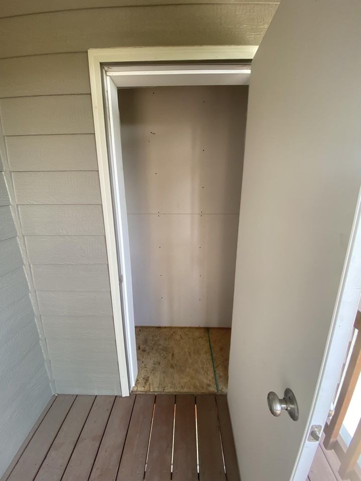 8545 W Lynnette Dr #4 - Photo 7 of 11