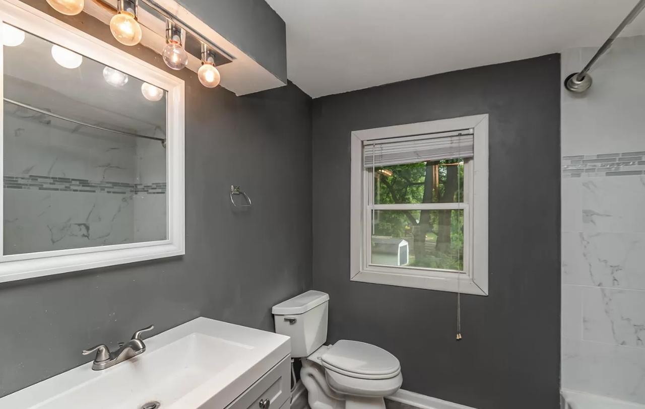 3620 3620/3630 Louisiana Avenue North #3620 - Photo 2 of 9