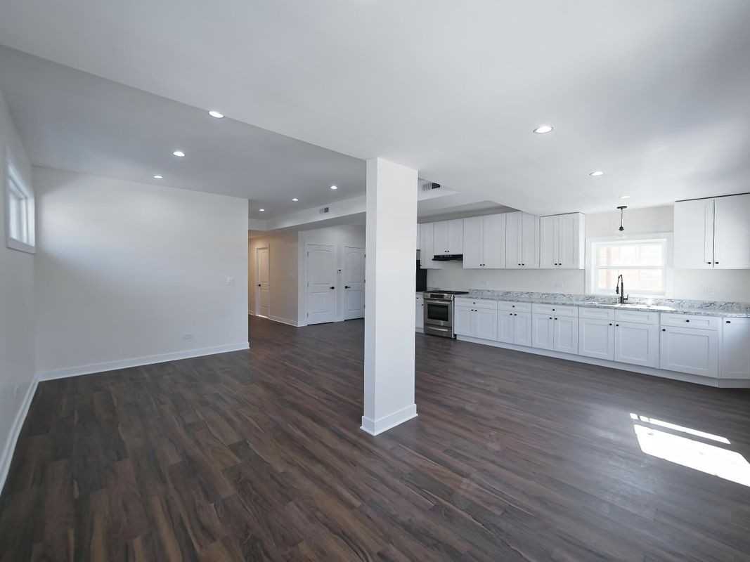 149 N Waller Ave ##2 - Photo 6 of 25