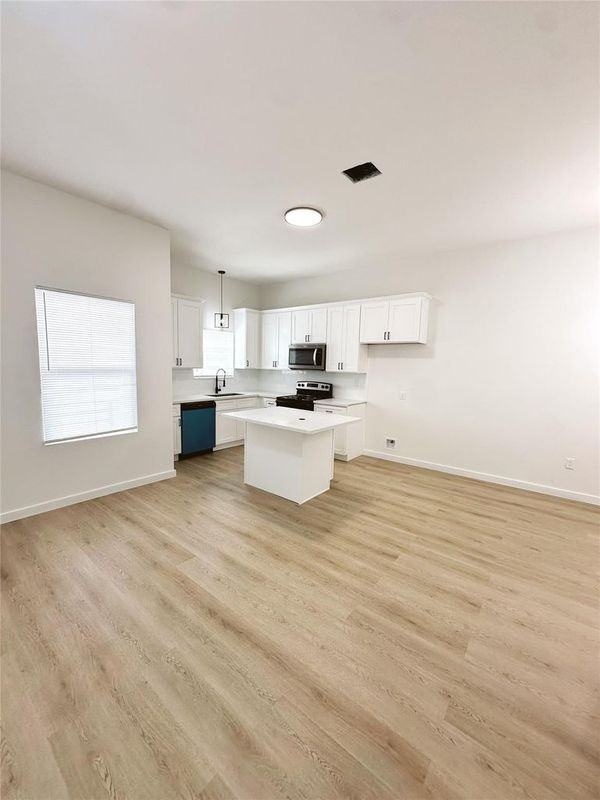 9705 Garcroft St ##A - Photo 3 of 10