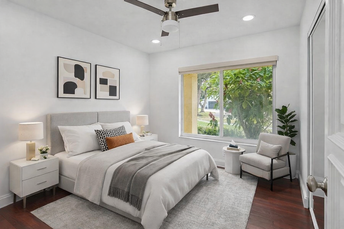 8619 Sw 51st St - Photo 7 of 11