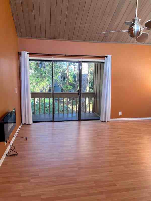 223 Crown Oaks Way - Photo 7 of 13