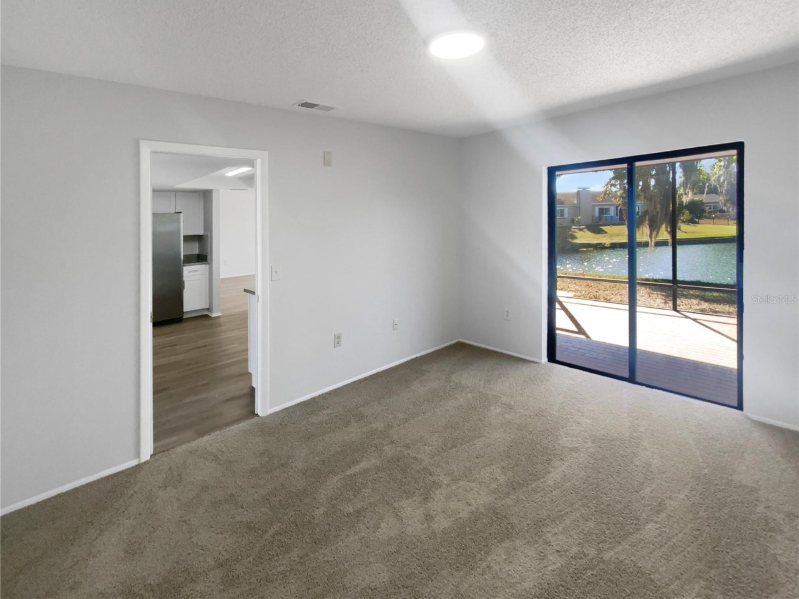 7864 Cayuga Dr - Photo 4 of 11