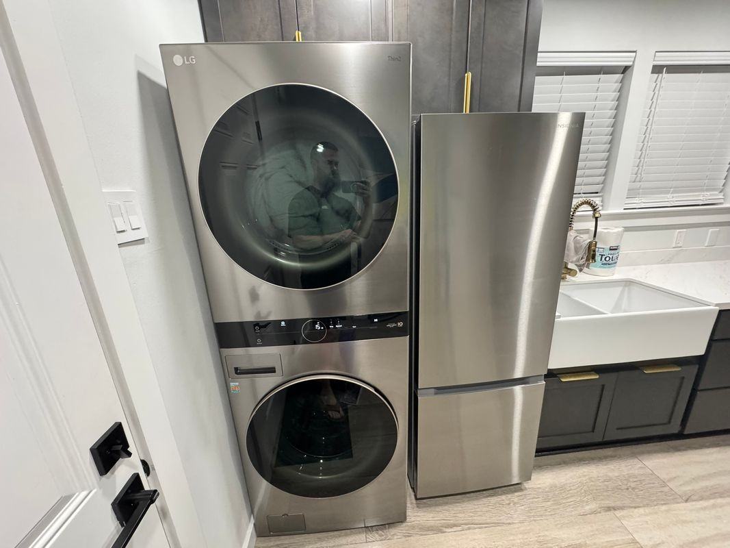 133 S Pierce St - Photo 3 of 12