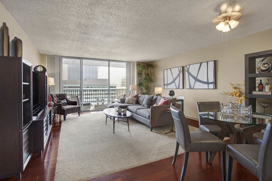 Capitol Towers - Photo 3 of 28