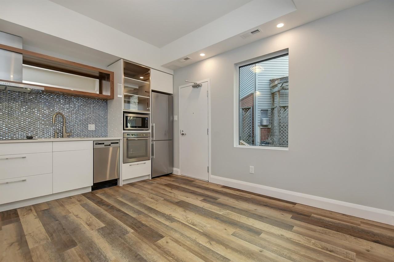 534 Lisgar Street - Photo 2 of 14
