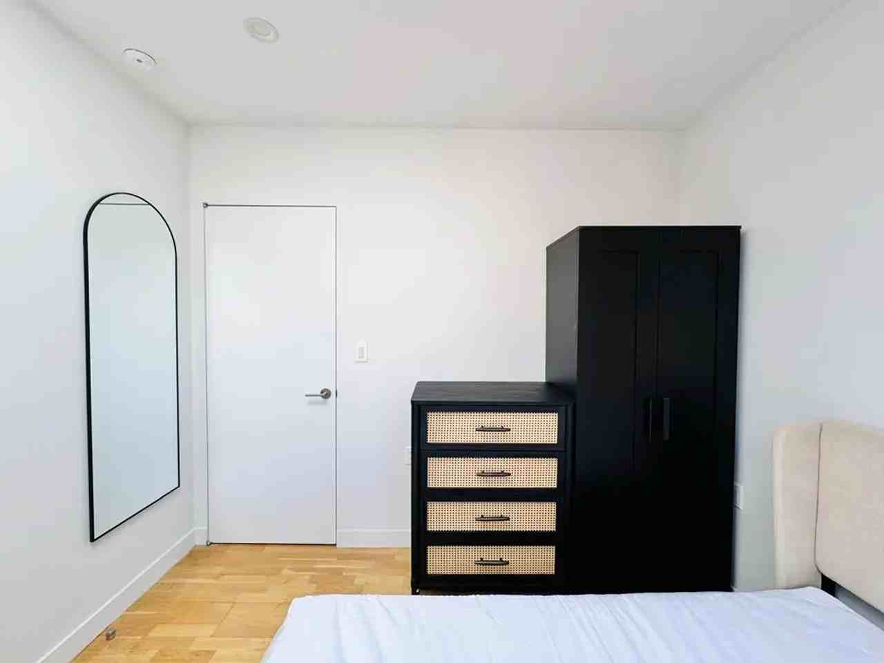 251 DeKalb Avenue #682 - Photo 2 of 9