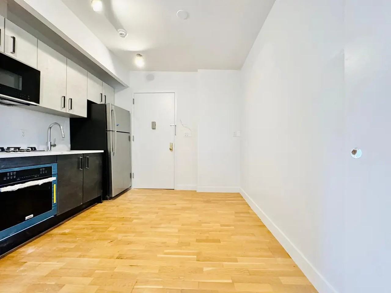 251 DeKalb Avenue #682 - Photo 7 of 9