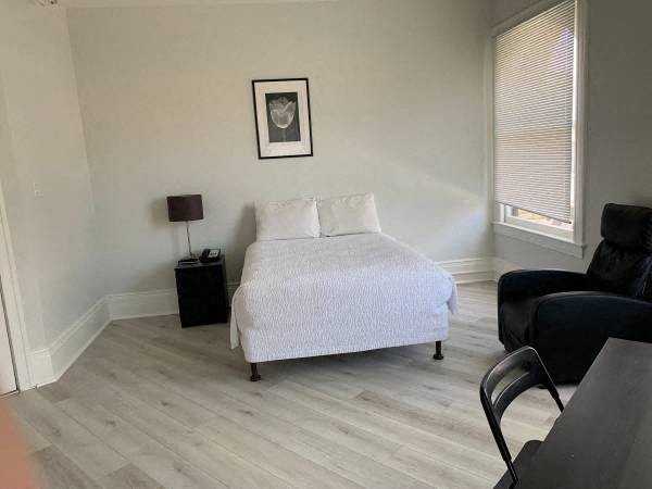 North Beach Hotel - Photo 7 of 15