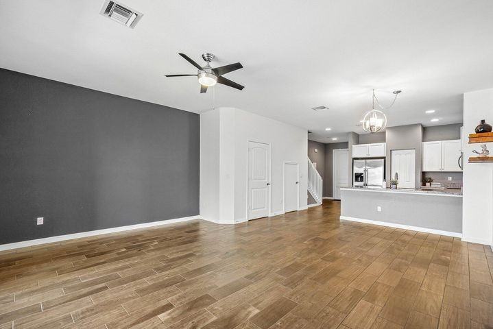 1198 Paisley Court - Photo 6 of 10