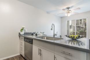 Le Parc - Photo 1 of 1