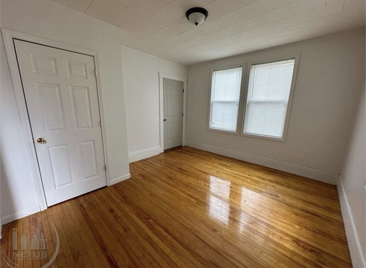 42 Lewis St #3 - Photo 6 of 12