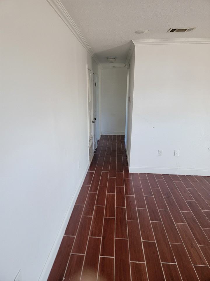 1802 Jo Ann Pl #NA - Photo 5 of 8