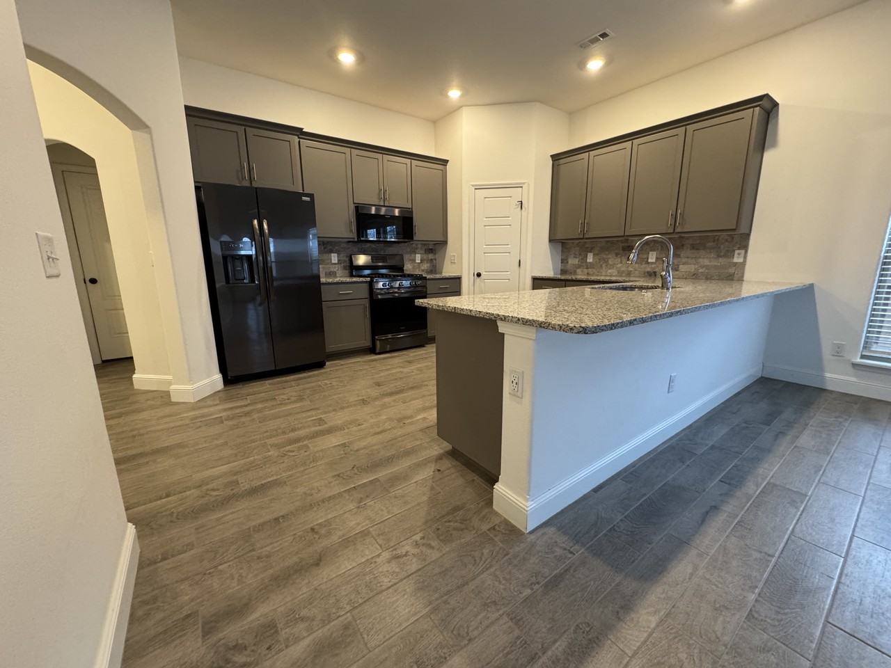 424 Nw 59 Ave #NA - Photo 7 of 16