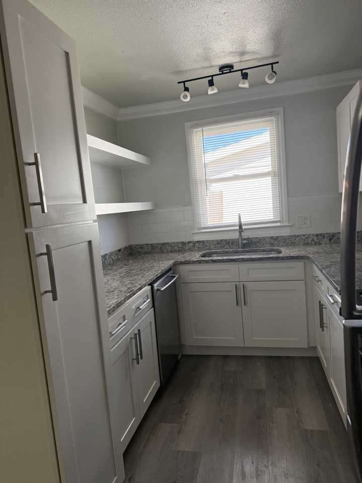 1600 Maryland Ave #NA - Photo 3 of 12