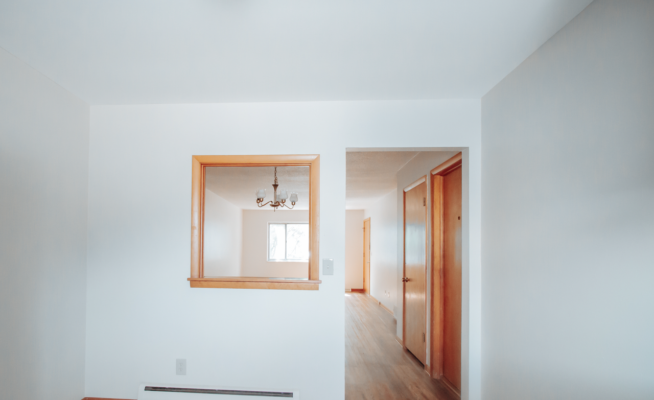 3036 Carskaddon Ave #2 - Photo 5 of 18