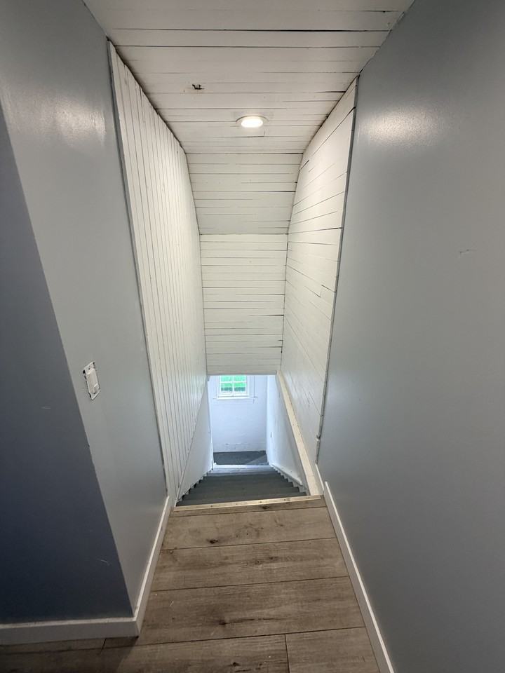 105 Auburn Ave Ne #2 - Photo 2 of 20