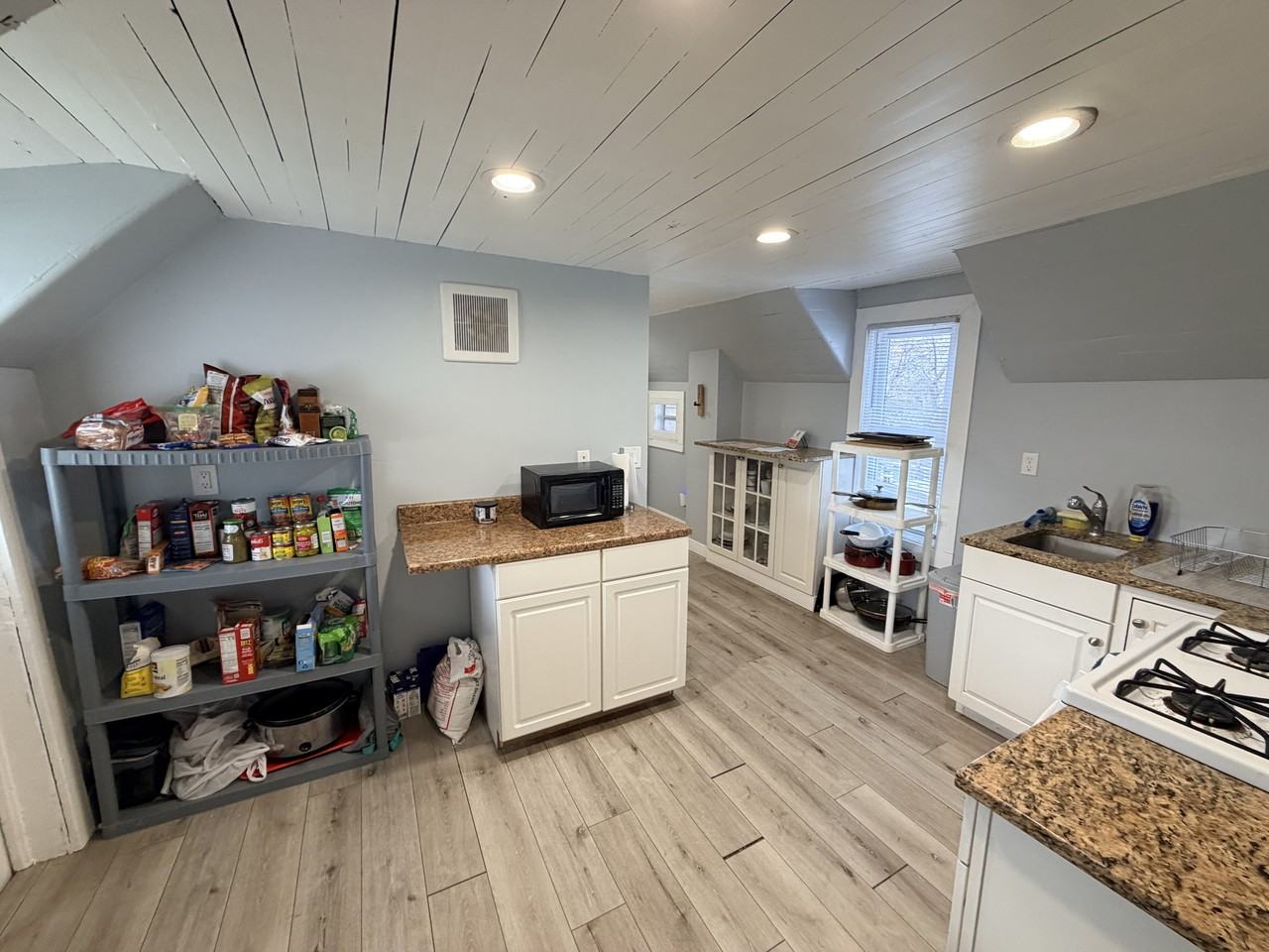 105 Auburn Ave Ne #2 - Photo 4 of 20