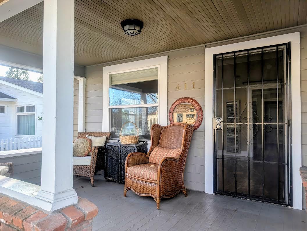 411 1st St #NA - Photo 3 of 8