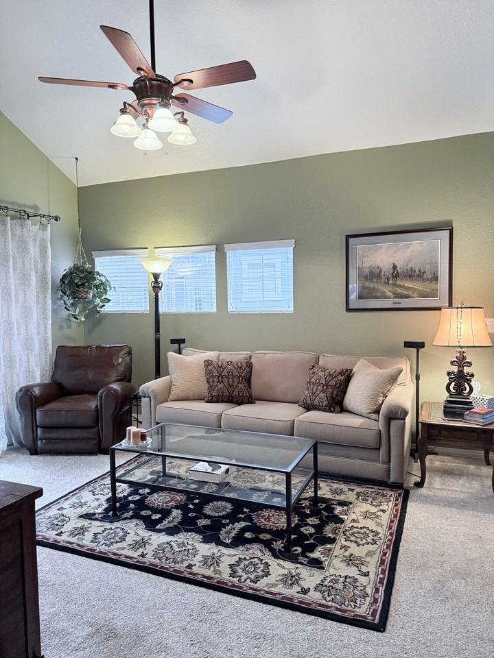 9438 Ashbury Cir #201 - Photo 6 of 39