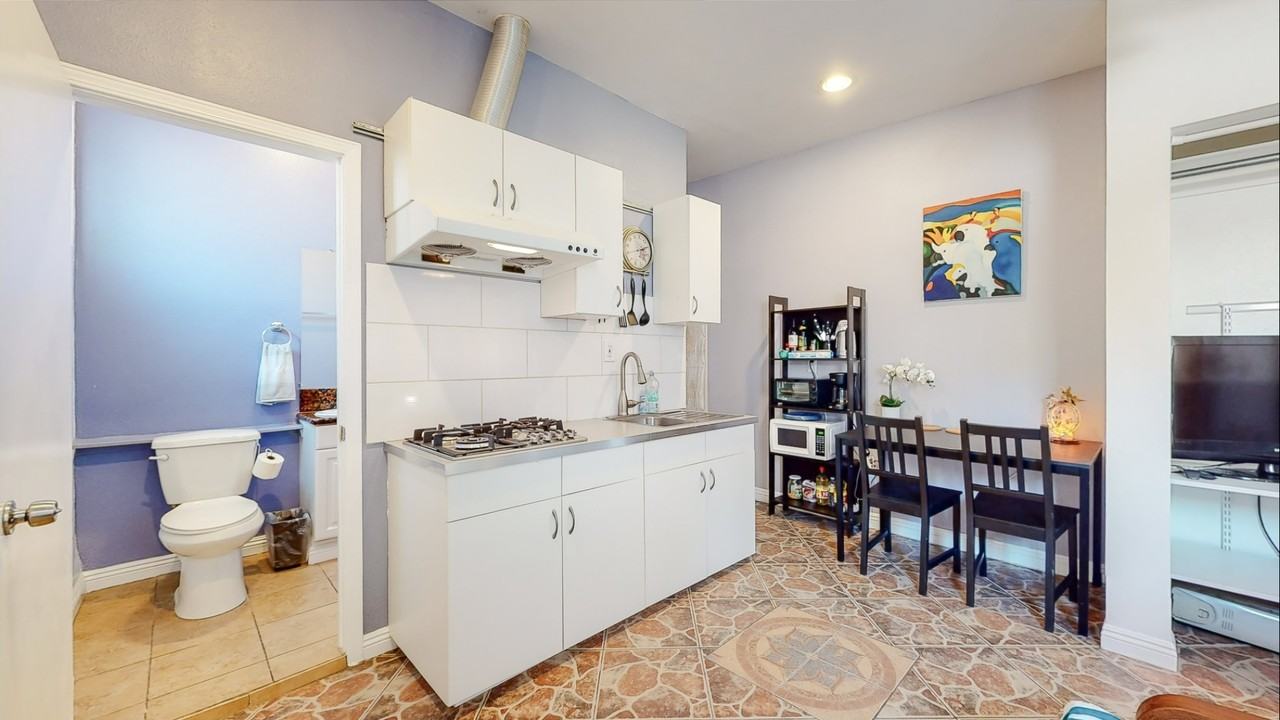 1045 N Hazard Ave #NA - Photo 3 of 11